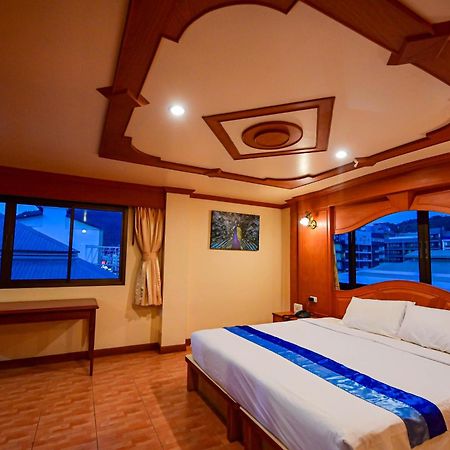 Complex Hotel Patong Eksteriør bilde