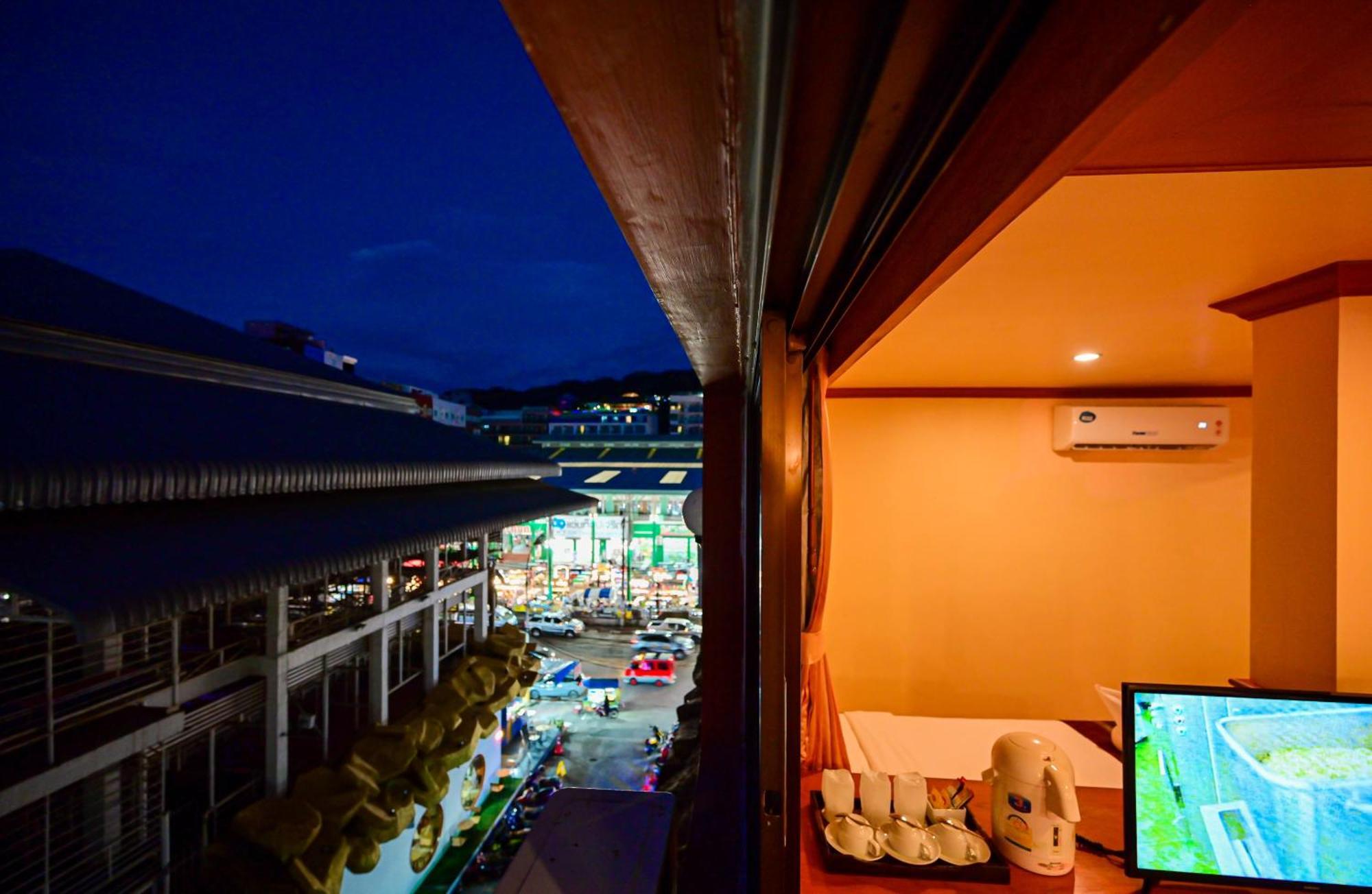 Complex Hotel Patong Eksteriør bilde