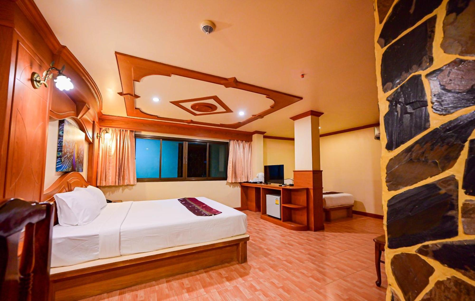 Complex Hotel Patong Eksteriør bilde