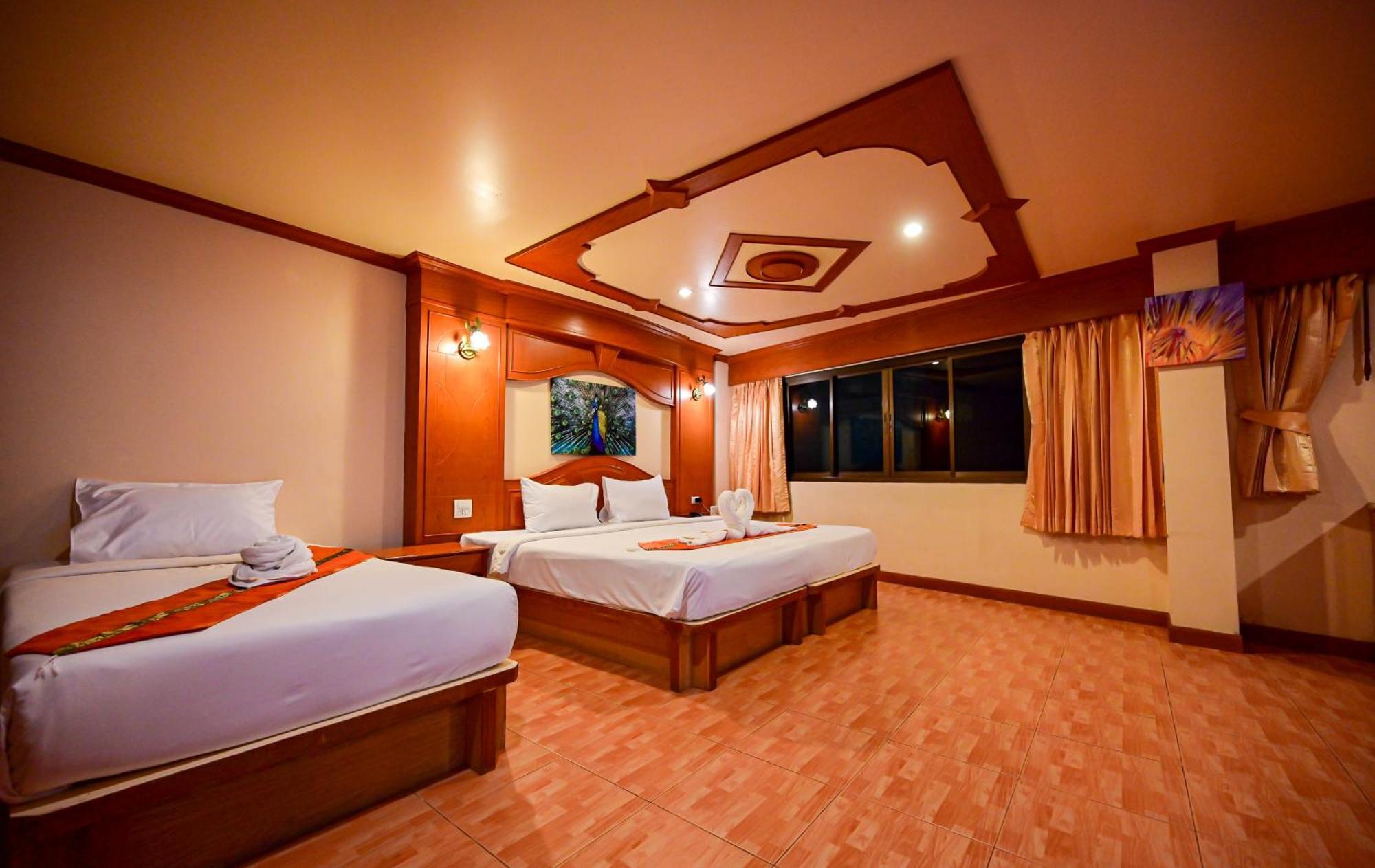 Complex Hotel Patong Eksteriør bilde