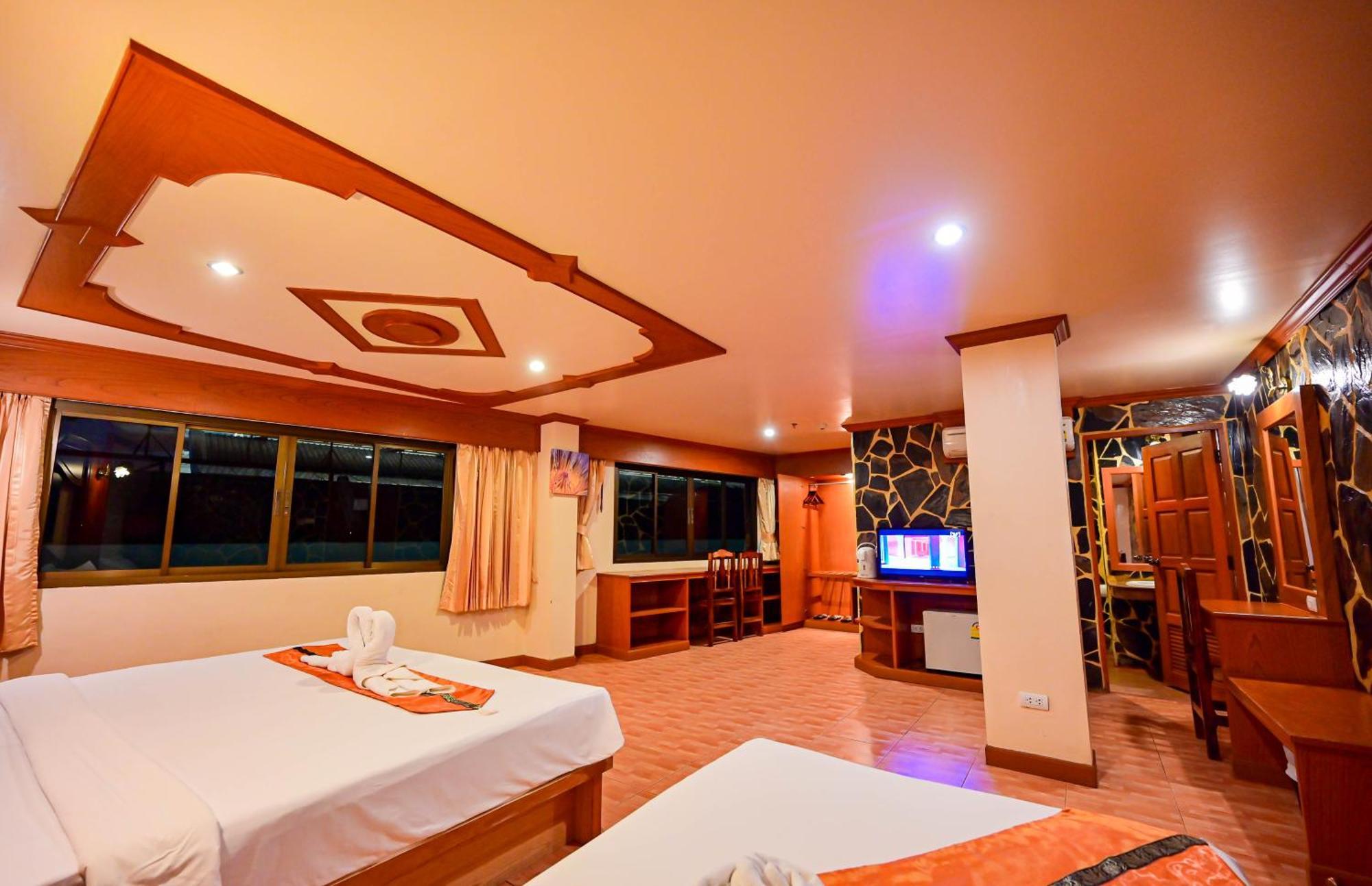 Complex Hotel Patong Eksteriør bilde