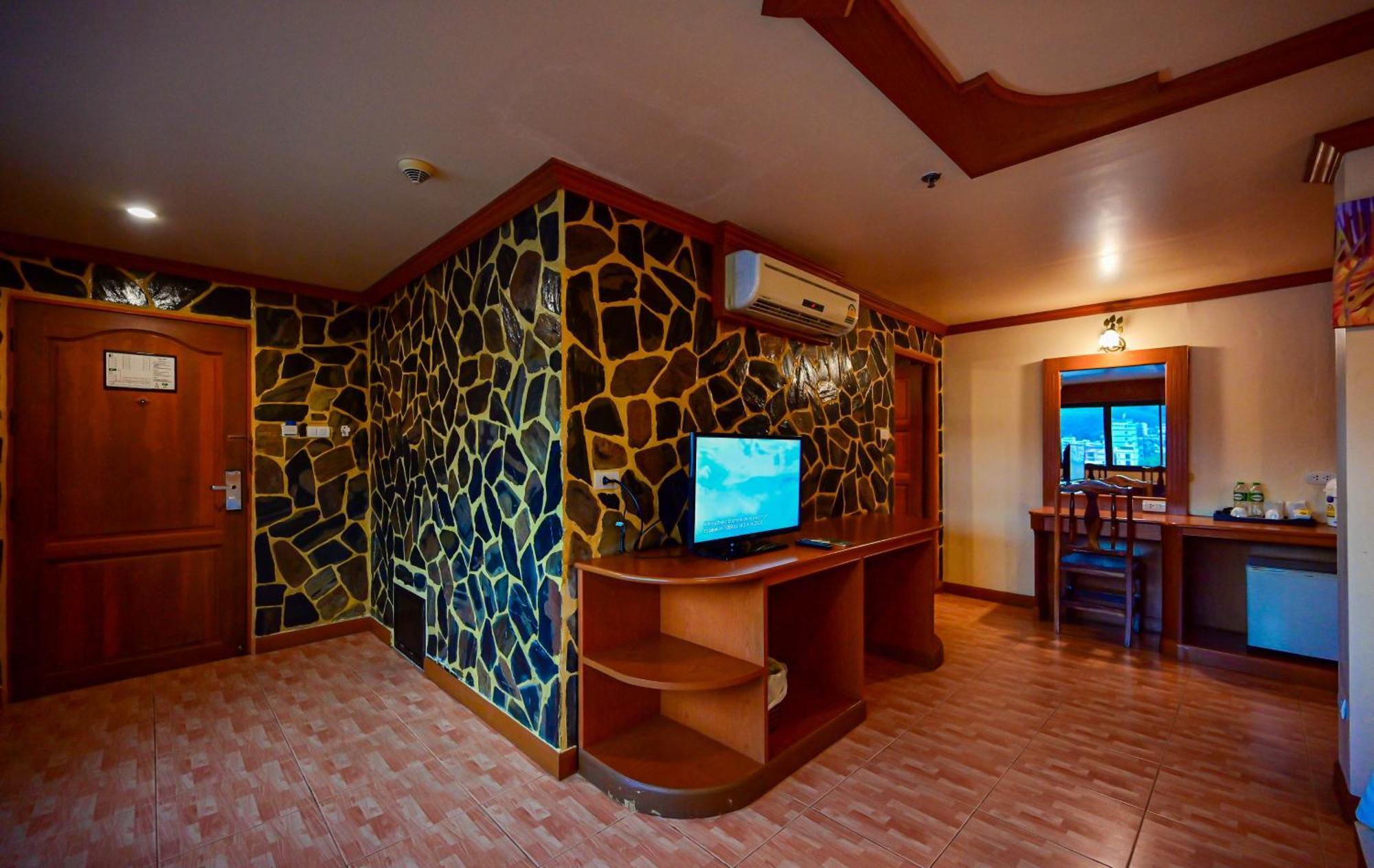 Complex Hotel Patong Eksteriør bilde