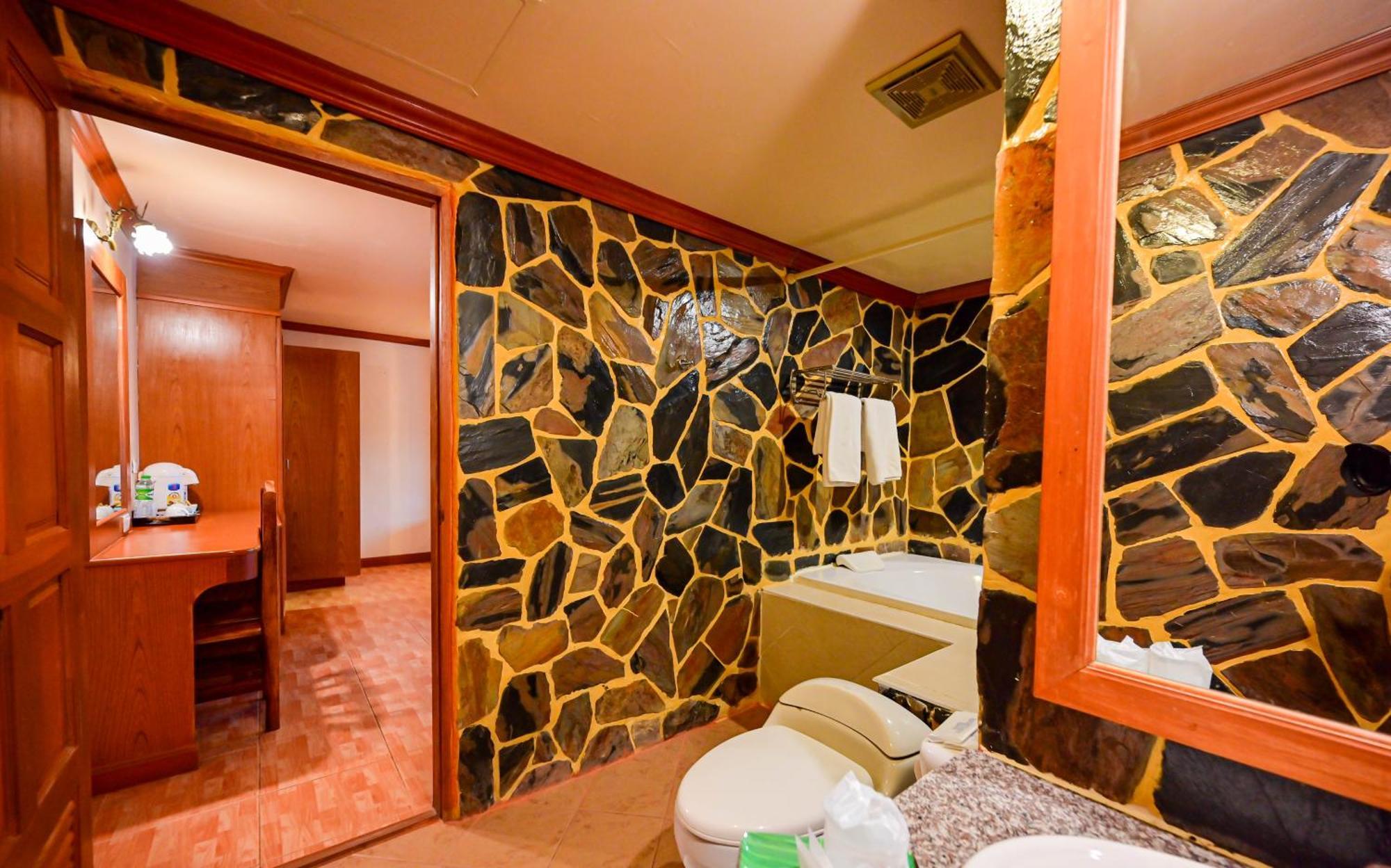 Complex Hotel Patong Eksteriør bilde