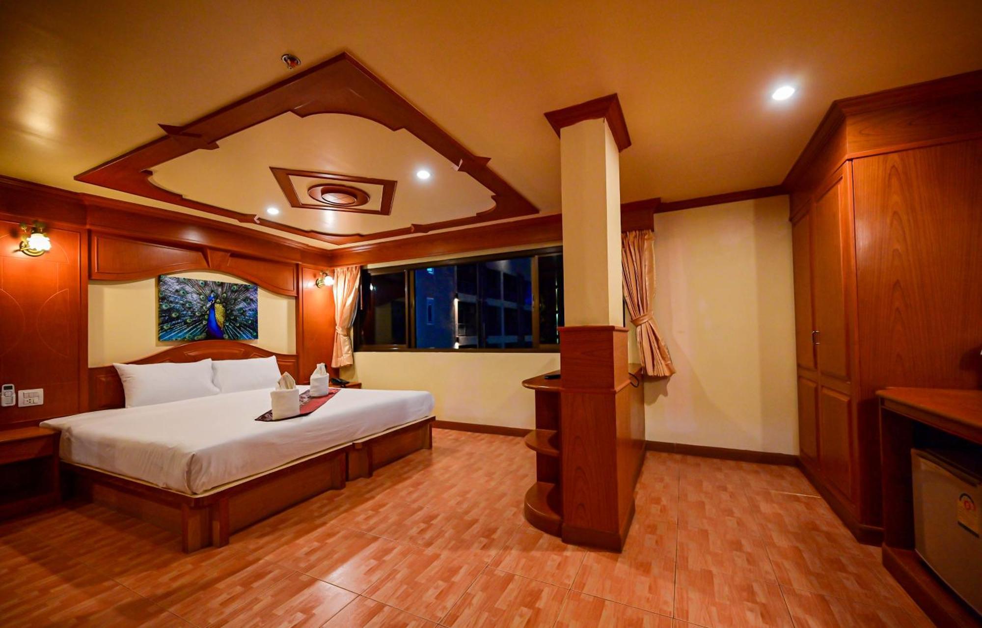 Complex Hotel Patong Eksteriør bilde