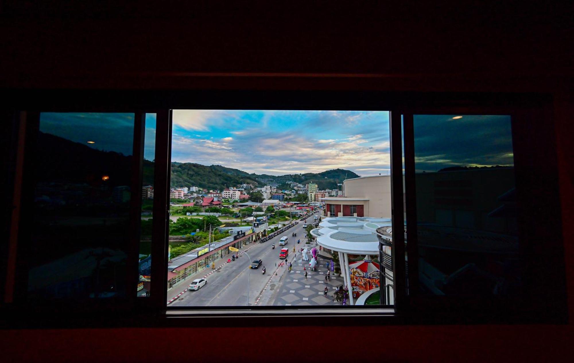 Complex Hotel Patong Eksteriør bilde