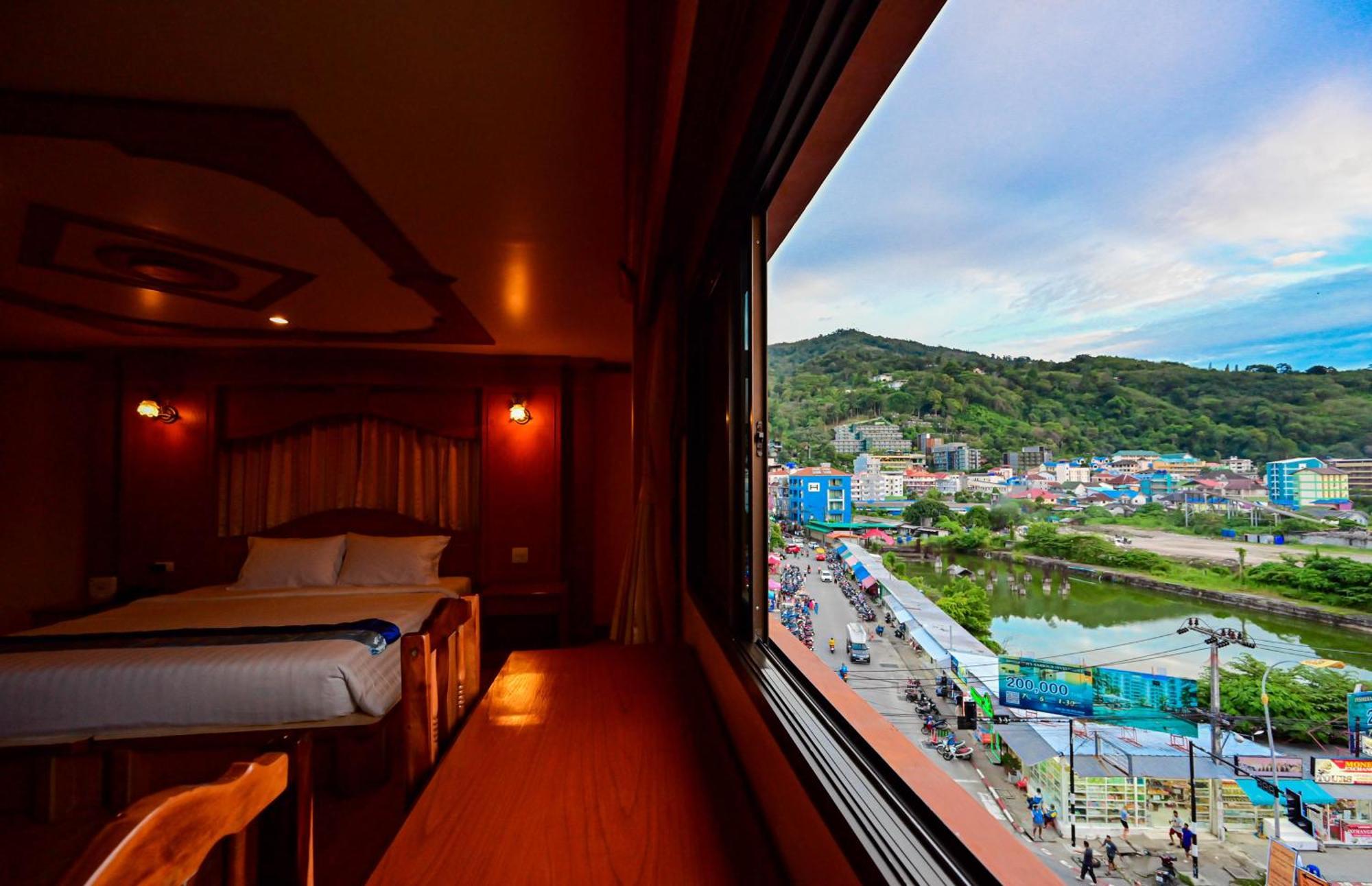 Complex Hotel Patong Eksteriør bilde
