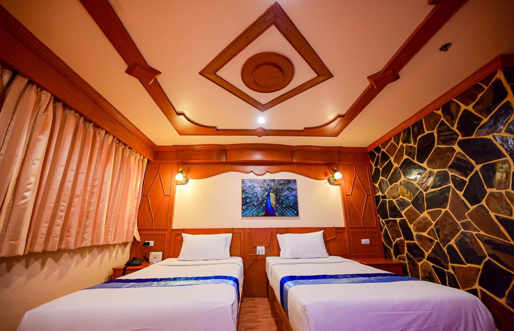 Complex Hotel Patong Eksteriør bilde