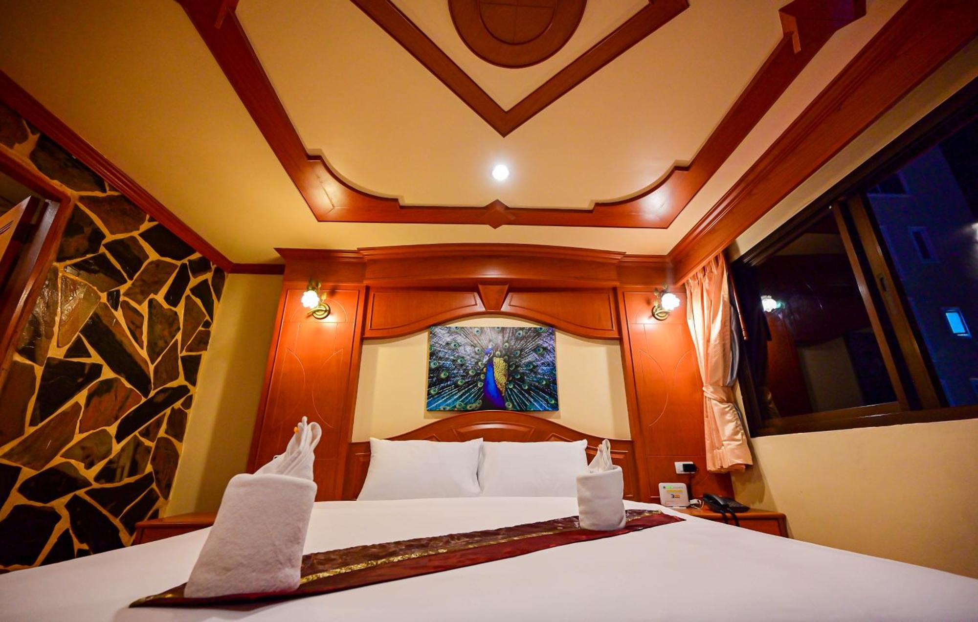 Complex Hotel Patong Eksteriør bilde