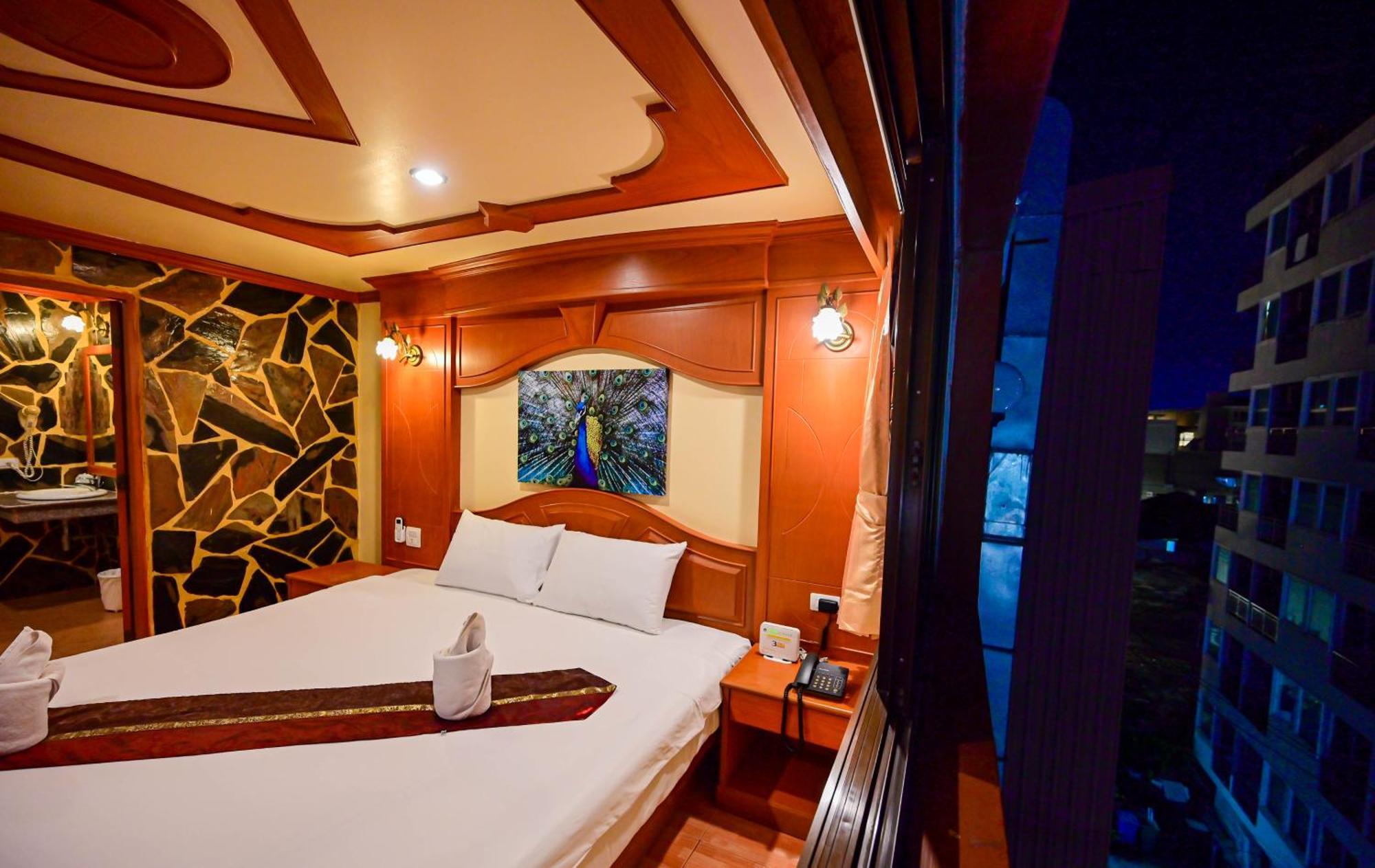 Complex Hotel Patong Eksteriør bilde